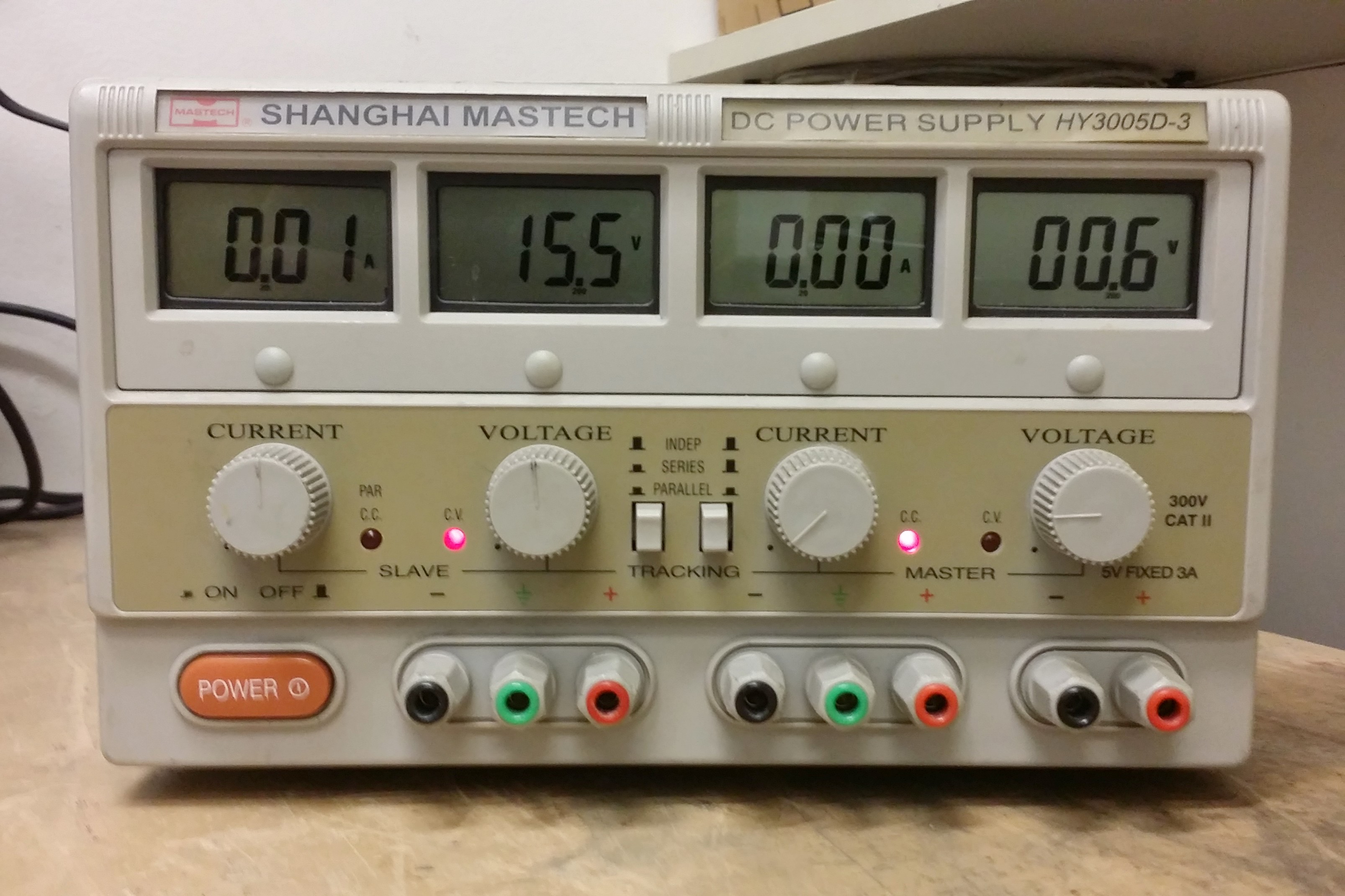 caption=Mastech HY3005D-3 Variable Power Supply